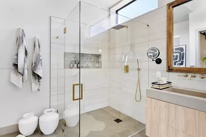 2215 NE 19th St, Fort Lauderdale, FL 33305 - Photo 26