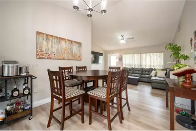 401 NW 83rd Way, Pembroke Pines, FL 33024 - Photo 24