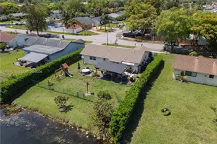 401 NW 83rd Way, Pembroke Pines, FL 33024 - Photo 22