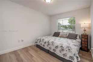 401 NW 83rd Way, Pembroke Pines, FL 33024 - Photo 18