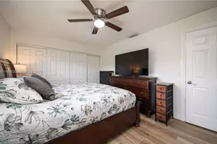 401 NW 83rd Way, Pembroke Pines, FL 33024 - Photo 28