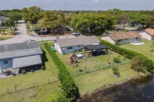 401 NW 83rd Way, Pembroke Pines, FL 33024 - Photo 24