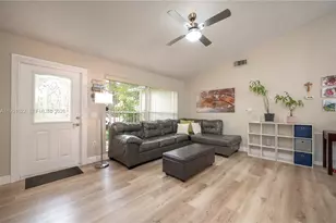 401 NW 83rd Way, Pembroke Pines, FL 33024 - Photo 26