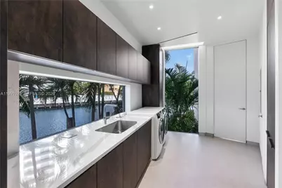 501 Palm Dr, Hallandale Beach, FL 33009 - Photo 46