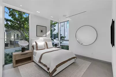 501 Palm Dr, Hallandale Beach, FL 33009 - Photo 26