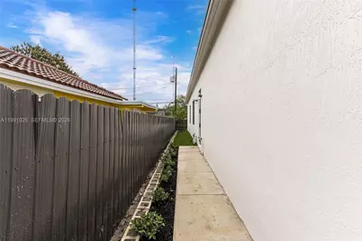 6140 SW 39th St, Miramar, FL 33023 - Photo 6