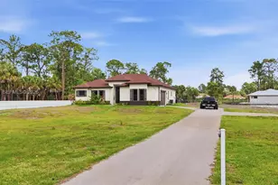 3043 18, Naples, FL 34120 - Photo 8