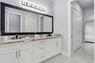 3043 18, Naples, FL 34120 - Photo 40