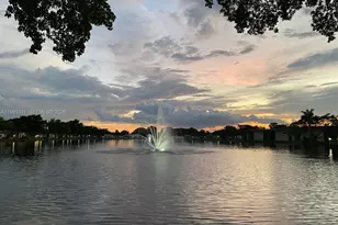 2 Briarwood Cir, Hollywood, FL 33024 - Photo 40