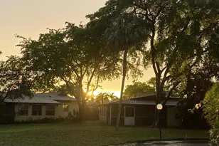 2 Briarwood Cir, Hollywood, FL 33024 - Photo 40