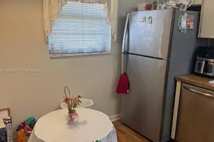 2 Briarwood Cir, Hollywood, FL 33024 - Photo 6