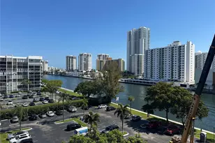 600 Parkview Dr, Hallandale Beach, FL 33009 - Photo 10