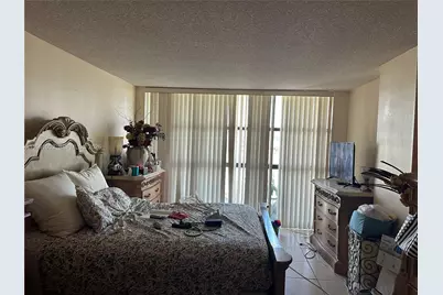 600 Parkview Dr #717, Hallandale Beach, FL 33009 - Photo 18