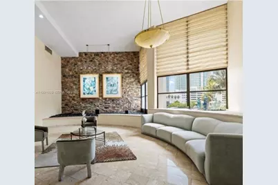 600 Parkview Dr #717, Hallandale Beach, FL 33009 - Photo 22