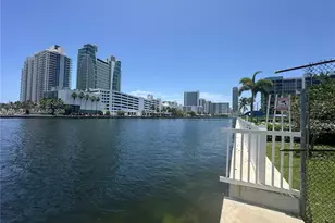 600 Parkview Dr, Hallandale Beach, FL 33009 - Photo 24