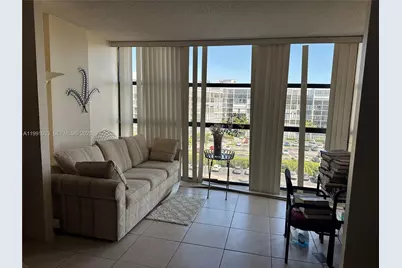 600 Parkview Dr #717, Hallandale Beach, FL 33009 - Photo 20