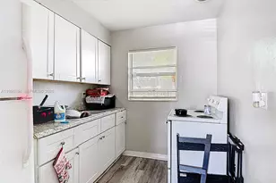 627 Washington Ave, Lake Wales, FL 33853 - Photo 12