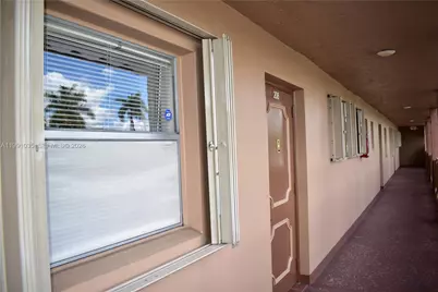 9800 Sunrise Lakes Blvd #208, Sunrise, FL 33322 - Photo 1