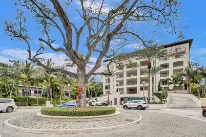 3535 Hiawatha Ave #405, Miami, FL 33133 - Photo 1