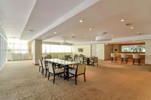 218 SE 14th St, Miami, FL 33131 - Photo 16