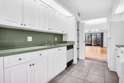 900 SW 142nd Ave #115L, Pembroke Pines, FL 33027 - Photo 12