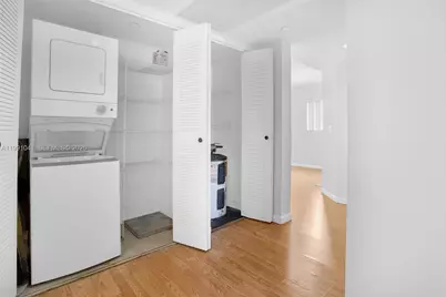 900 SW 142nd Ave #115L, Pembroke Pines, FL 33027 - Photo 16