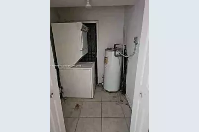 2345 NW 161st St, Miami Gardens, FL 33054 - Photo 6