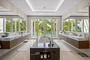 3465 N Meridian Ave, Miami Beach, FL 33140 - Photo 24