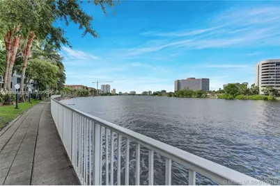 5077 NW 7th St #PH1, Miami, FL 33126 - Photo 48