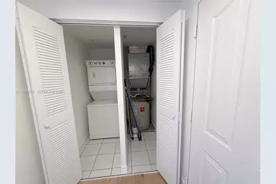 5077 NW 7th St #PH1, Miami, FL 33126 - Photo 6