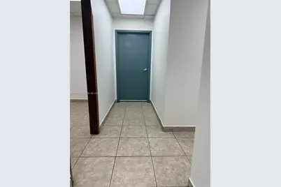 6995 NW 82nd Ave #45, Medley, FL 33166 - Photo 8