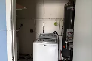 15303 SW 102nd Pl, Miami, FL 33157 - Photo 8