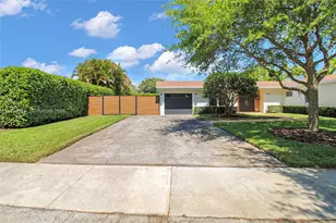 8975 SW 83rd St, Miami, FL 33173 - Photo 4