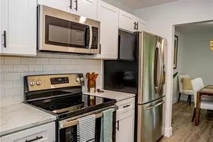 9341 Green Meadows Way, Palm Beach Gardens, FL 33418 - Photo 12