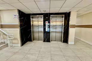 4550 NW 9th St, Miami, FL 33126 - Photo 12