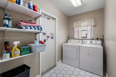 5171 SW 20th St, Plantation, FL 33317 - Photo 12