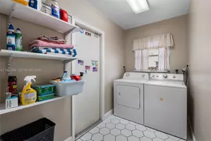 5171 SW 20th St, Plantation, FL 33317 - Photo 12