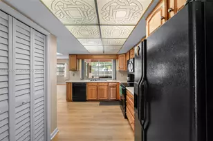 5171 SW 20th St, Plantation, FL 33317 - Photo 8