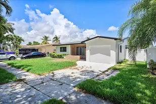 233 SE 4th Terrace, Dania Beach, FL 33004 - Photo 2