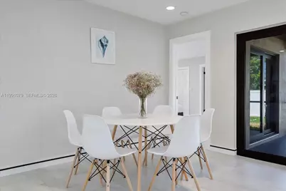 233 SE 4th Ter, Dania Beach, FL 33004 - Photo 10