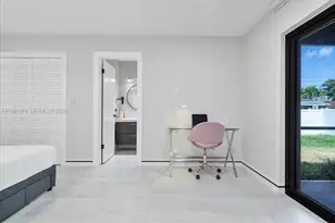 233 SE 4th Terrace, Dania Beach, FL 33004 - Photo 12