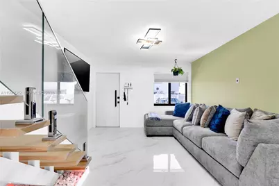 5362 W 24th Ave #117, Hialeah, FL 33016 - Photo 2