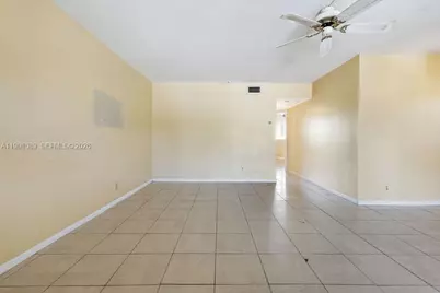 270 Layne Blvd #207, Hallandale Beach, FL 33009 - Photo 4