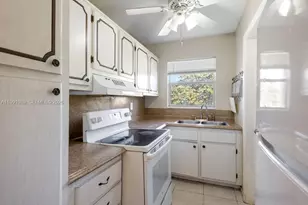 270 Layne Blvd, Hallandale Beach, FL 33009 - Photo 6