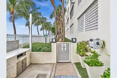 650 West Ave #1605, Miami Beach, FL 33139 - Photo 76