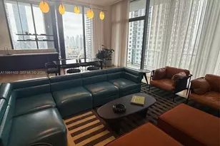 11 NE 6th St, Miami, FL 33132 - Photo 4