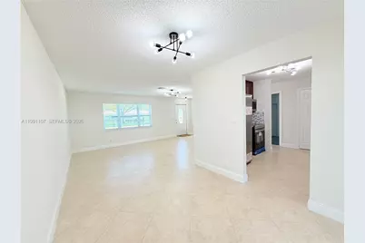 8581 NW 17th St, Plantation, FL 33322 - Photo 8