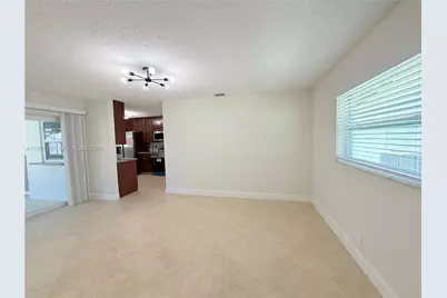 8581 NW 17th St, Plantation, FL 33322 - Photo 12