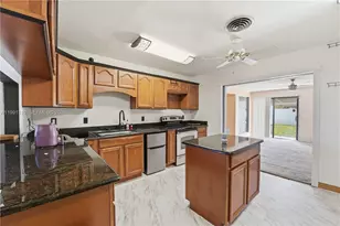 3352 Taconic Dr, West Palm Beach, FL 33406 - Photo 4