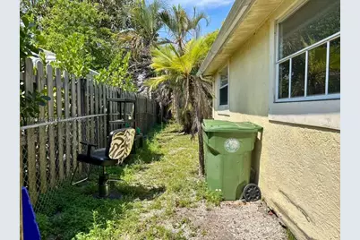 51 Davis Rd, Palm Springs, FL 33461 - Photo 6